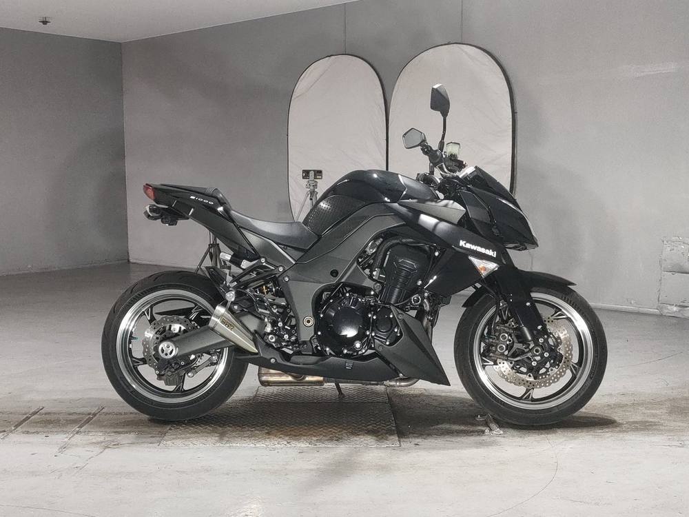 Kawasaki Z1000
