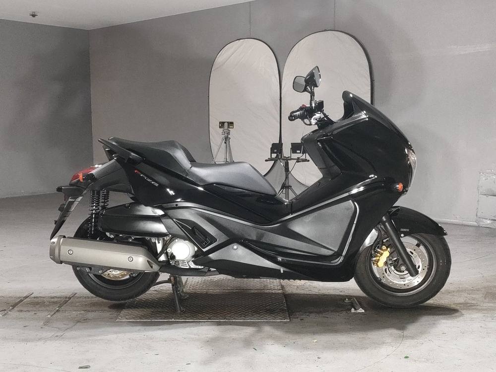 Honda Faze