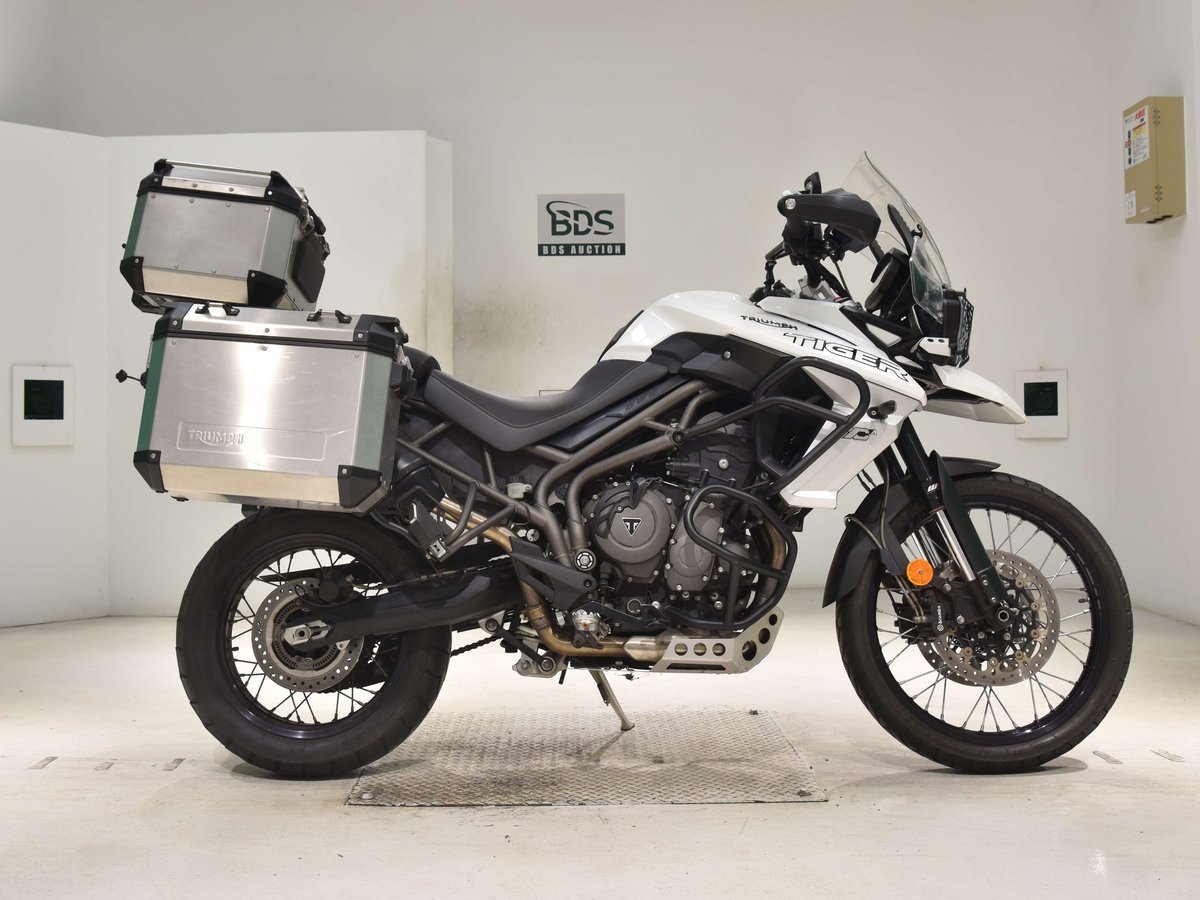 Triumph Tiger 800 XC